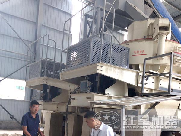 河卵石打砂機，時產100噸左右的機子就是它