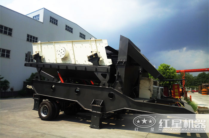 可移動振動篩沙機，半掛車車頭牽引隨時隨地流動作業(yè)
